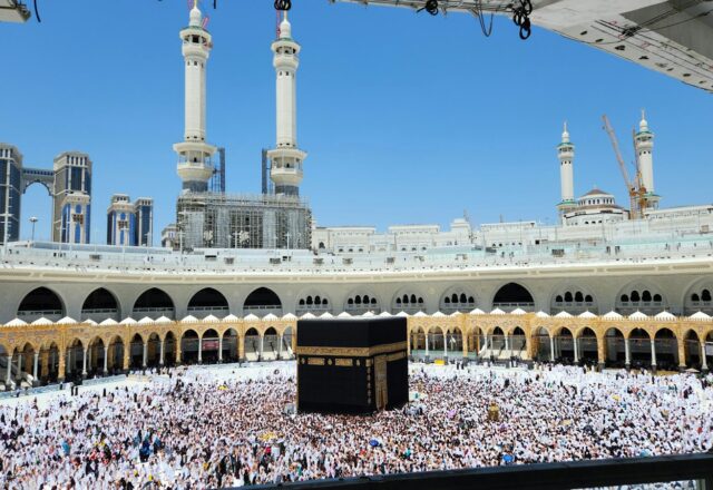 21 Days Umrah Package from Lahore